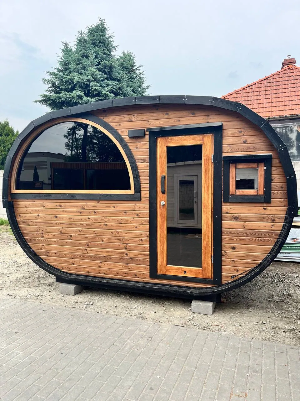 Oval 4 m — photo du modèle