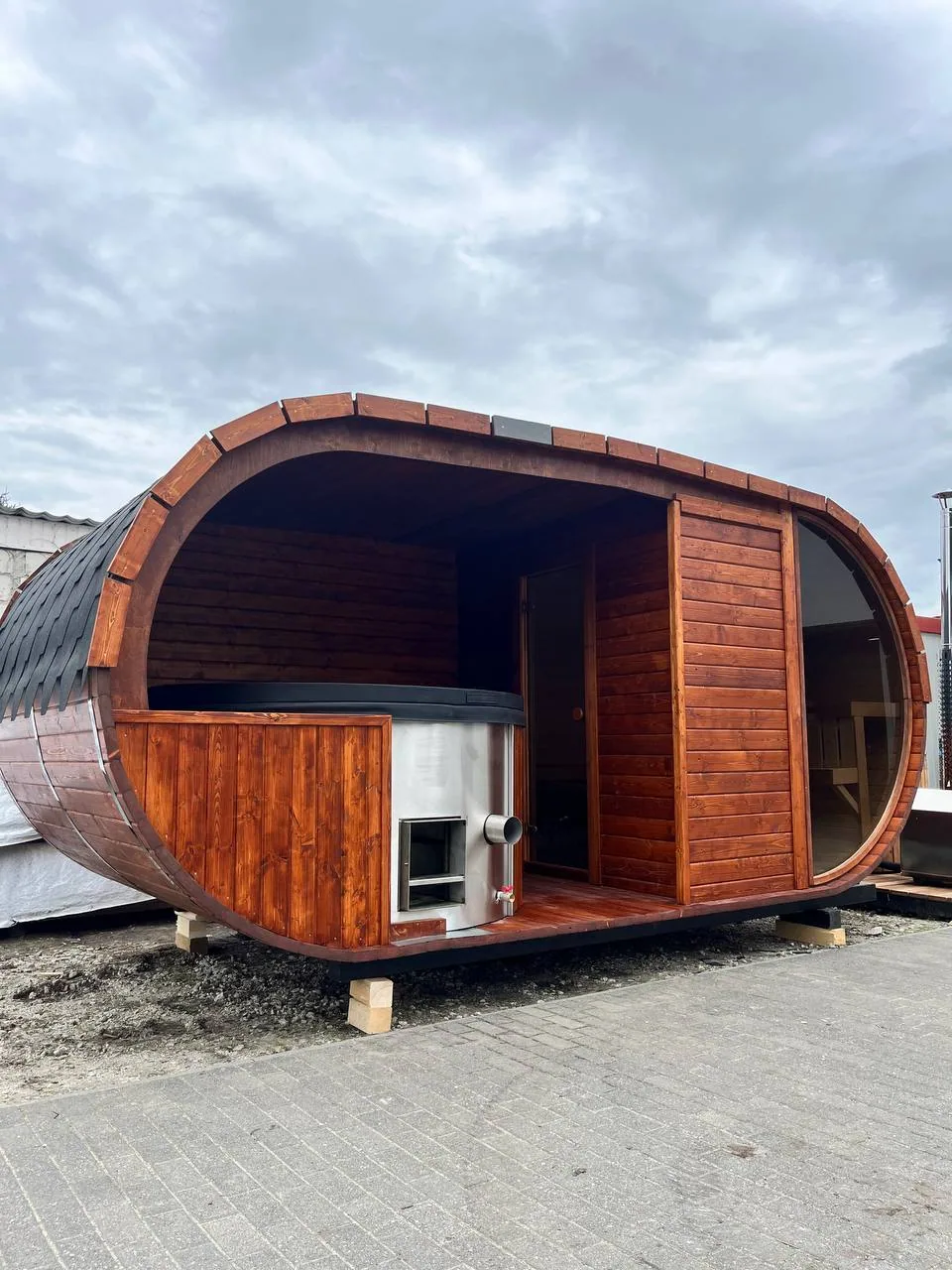 Oval 5 m + bain, tout thermo — photo du modèle