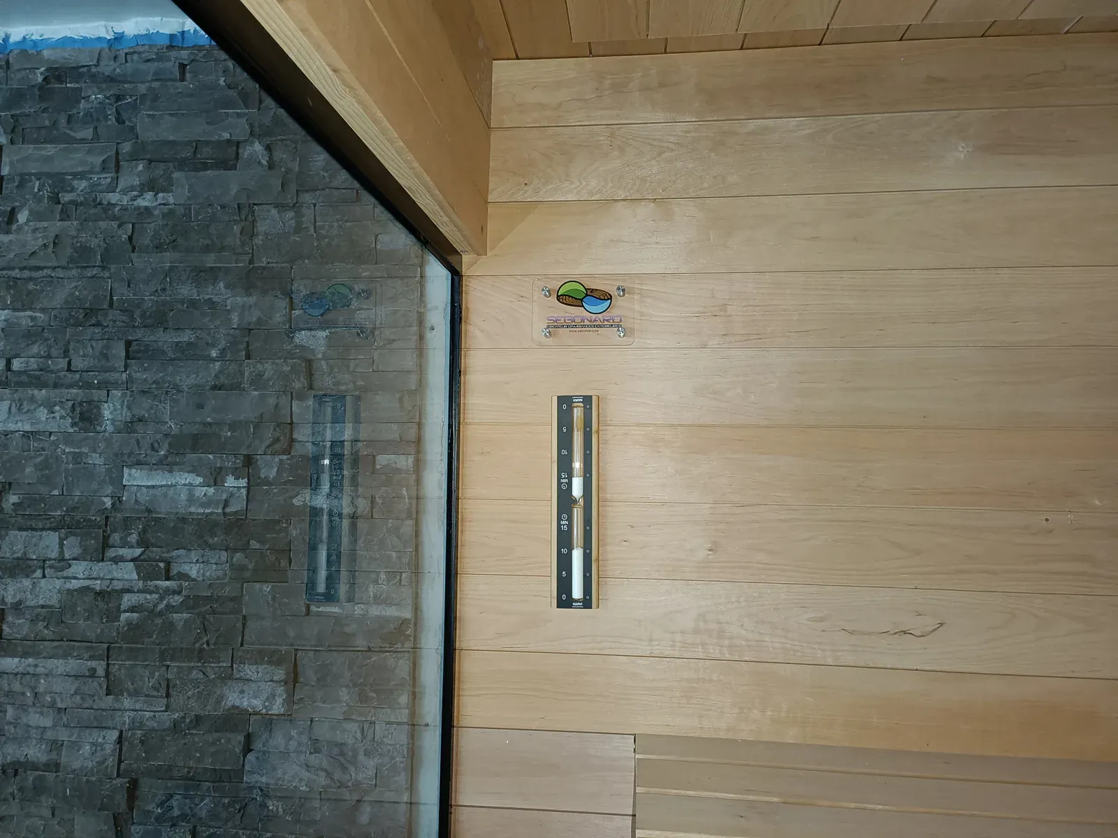 Sauna 7 places pour un hébergement touristique à Hannut